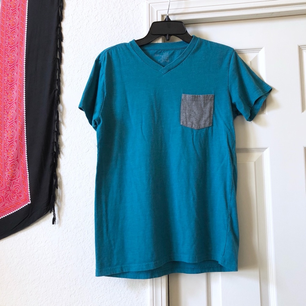 Mens Blue Crown V Neck w/Pocket T-Shirt